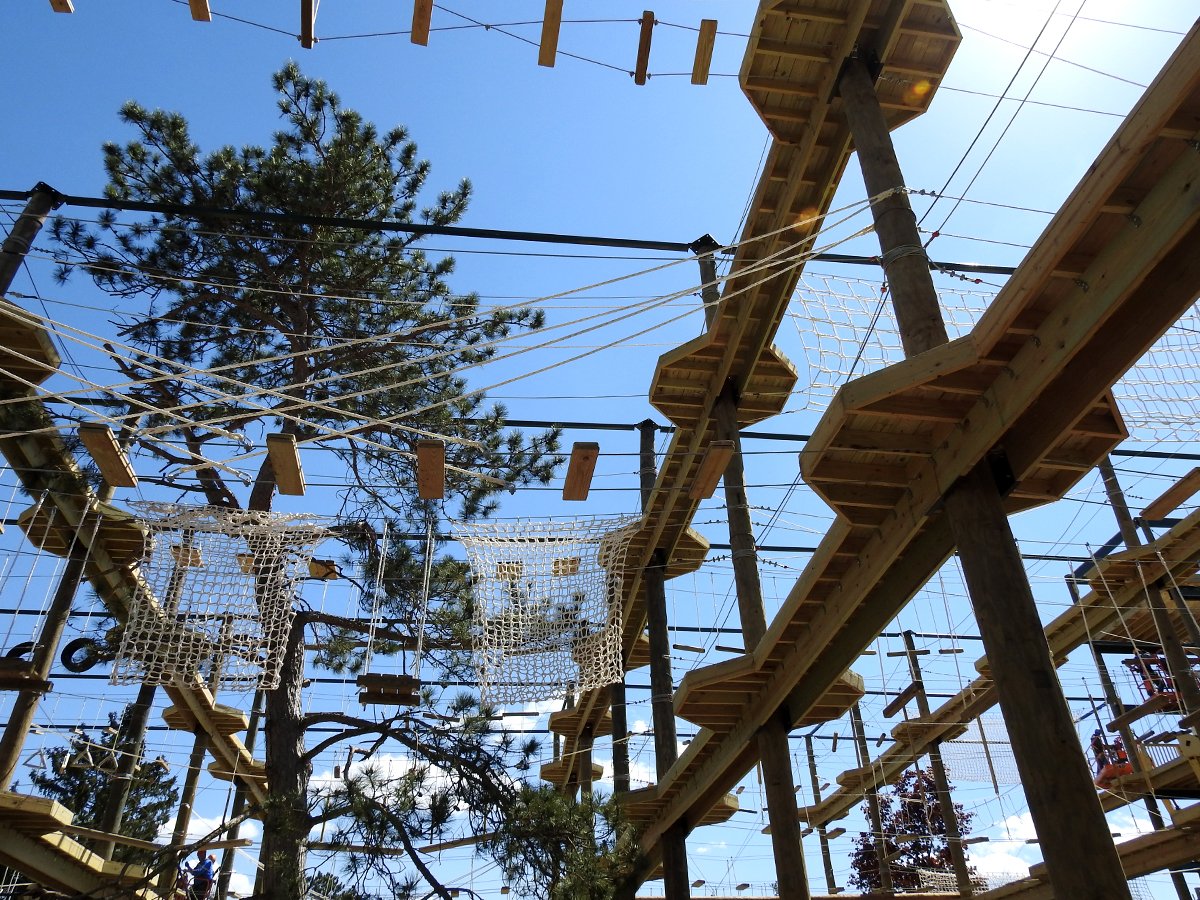 DellsAdventure's tweet image. Wisconsin Dells Newest Attraction is Now Open! Call 608-254-5555 for info or online at bit.ly/1Nzzt2K  #AerialPark #RopesCourse
