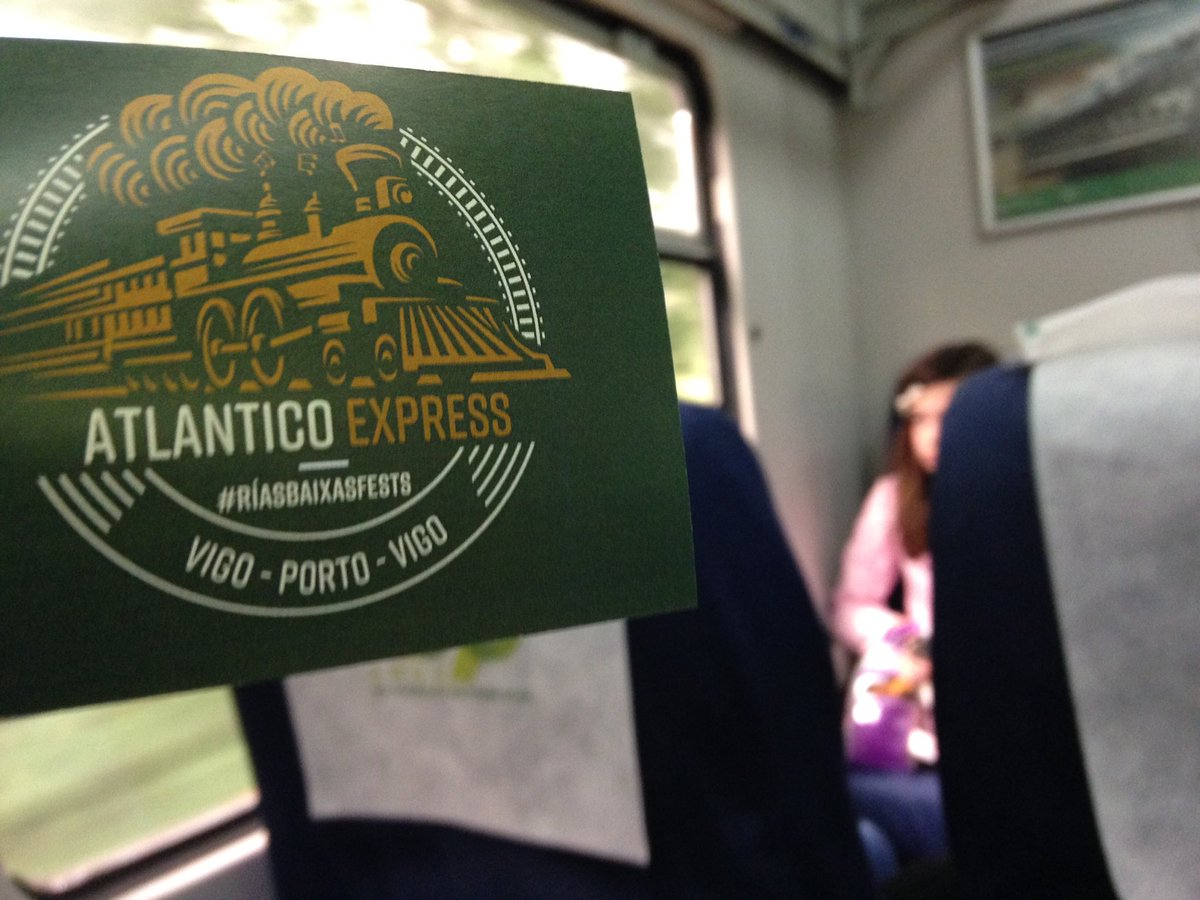 sonriasbaixas's tweet photo. l🚂🎶Ya estamos en Porto #AtlanticoExpress #RíasBaixasFests @depo_es @turisriasbaixas https://t.co/q4wsRbauxs