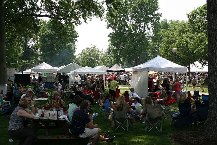 #Indy 6/3/2017: 18th Annual <a href="/VintageIndiana/">Vintage IN Wine Fest</a> Wine &amp; Food Festival at Military Park 12-6 pm. aroundindy.com/militarypark.p… #Indianapolis #Indiana