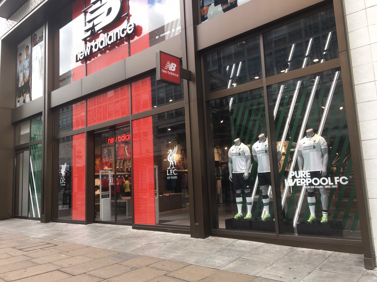 new balance oxford street opening hours 