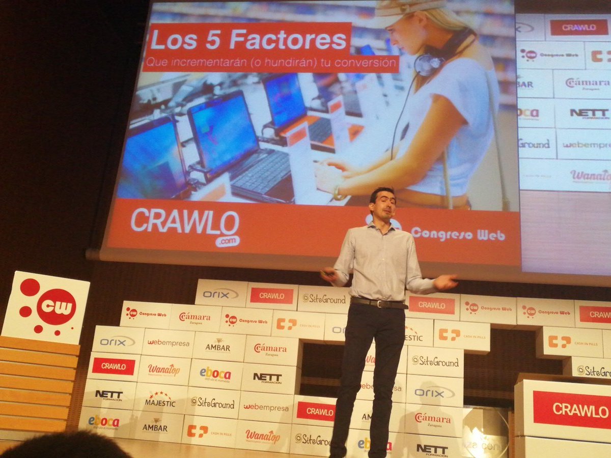 MrCalongi's tweet photo. En el #CW17 con @lakil y los 5 factores del "ser o no ser" de tu #crawlo como herramienta para medirlo https://t.co/nICXThndRB