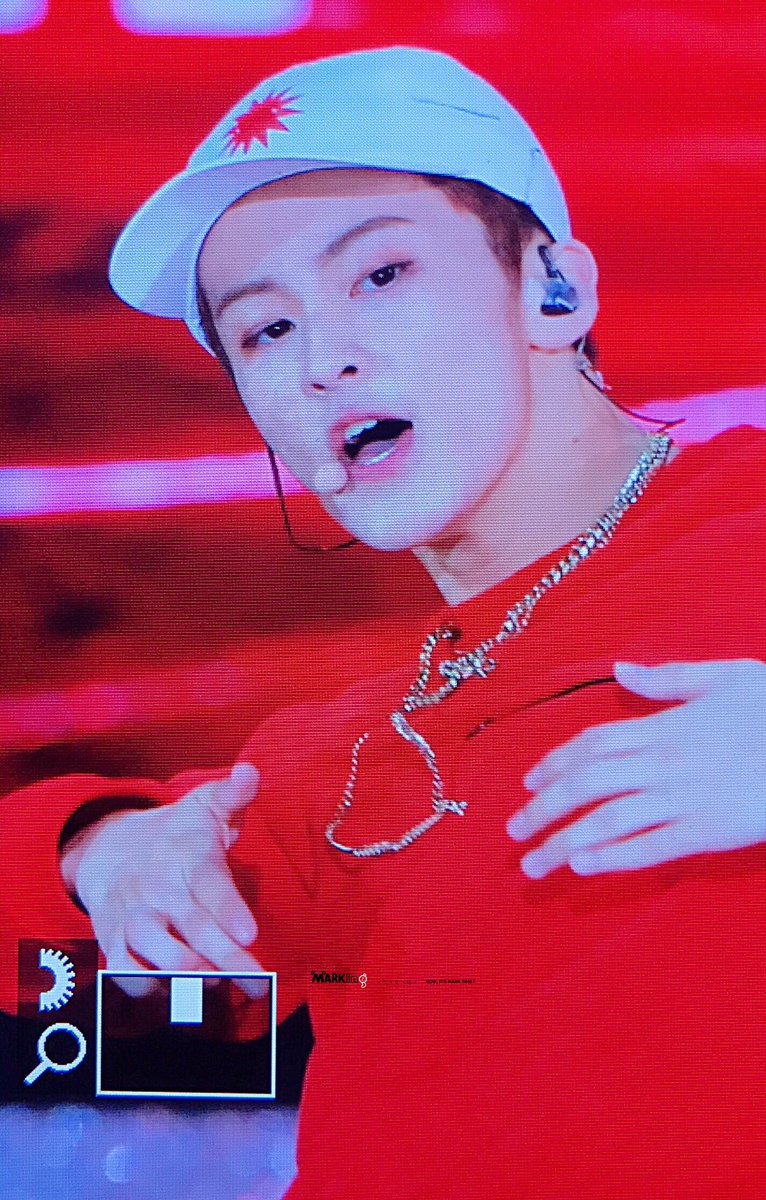 990802Marking's tweet photo. 170603  드림콘서트 
#마크 #MARK #민형 #NCT https://t.co/ZPL7EHucT5