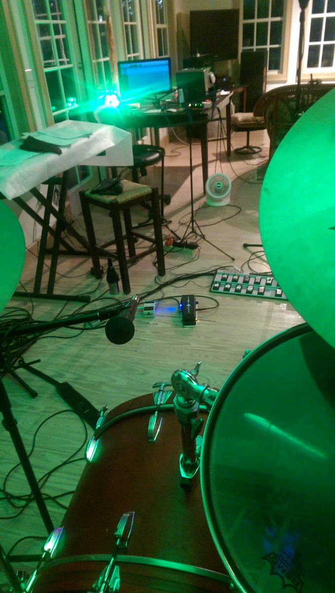 Backpackertrail's tweet image. The "Green Tint" in these 2 pictures should make it clear my feelings- keep the Planet green!!!