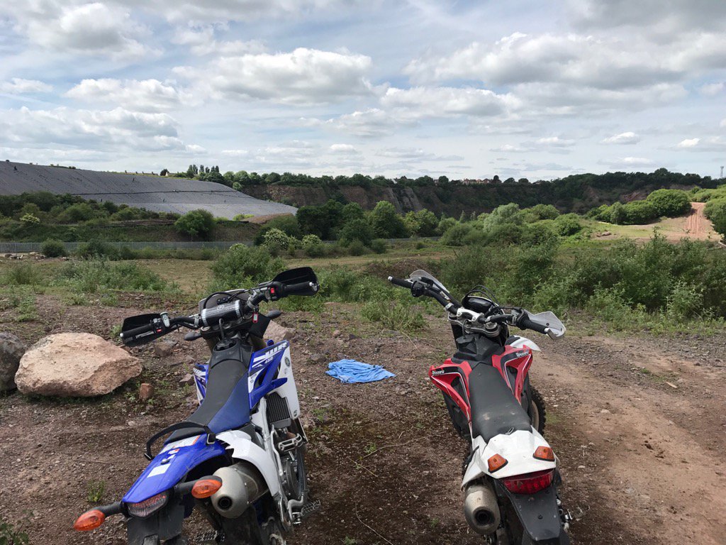 warksspecials's tweet photo. Patrols of Judkin's Quarry then onto other areas of Nuneaton. #NationalSpecialsWeekend VP https://t.co/gl8BBuKdVJ