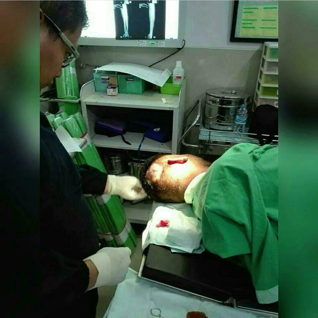 soloensis's tweet photo. IG:indonesiabertauhid.
Kini muncul #persekusi.
Sekedar mengingatkan org amnesia
Ini namanya apa? Persekusi, intimidasi, balokisasi atau apa? https://t.co/QDZz7JjUDH