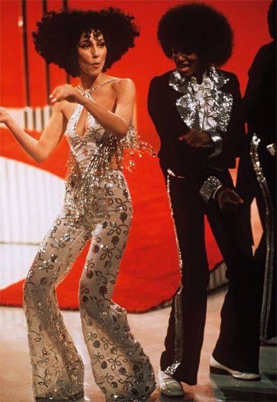 PureDivasUK's tweet photo. What an amazing photo!! @cher &amp; @michaeljackson 💜💜 #DISCO https://t.co/6ayH9jjdtG