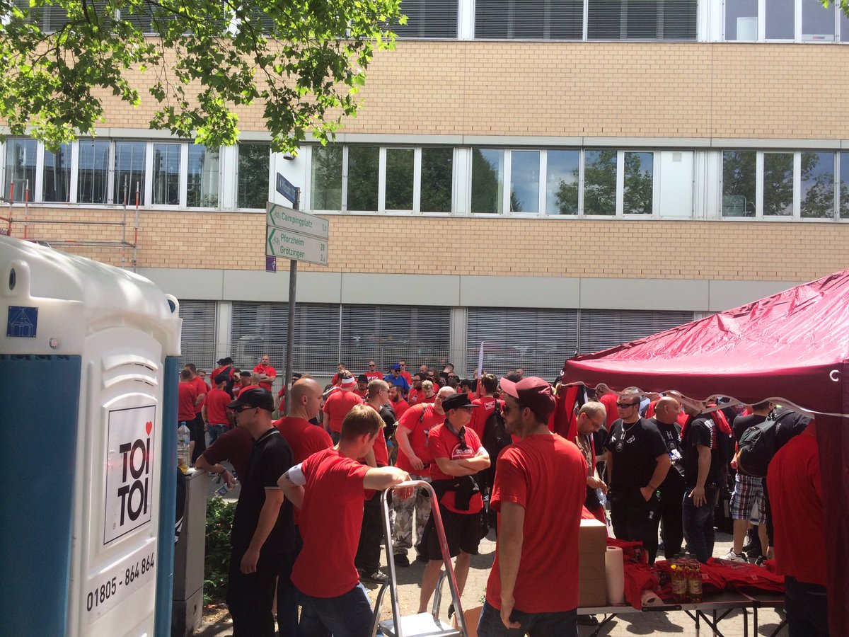 Demo von Rechtsextremen in #Karlsruhe #Durlach