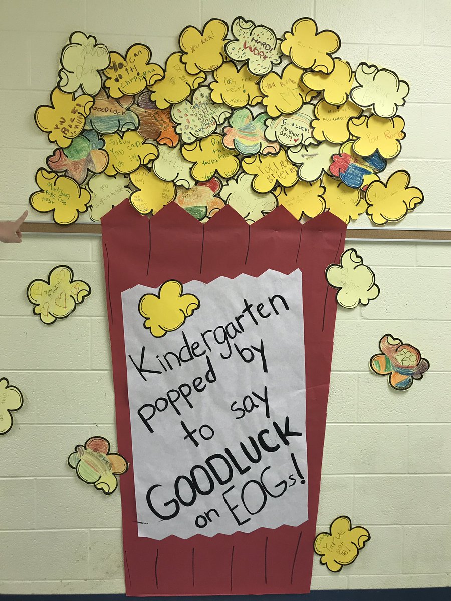 footesie's tweet photo. Support and love from one classroom to another. #buggfamily https://t.co/XUSCWmFsUv