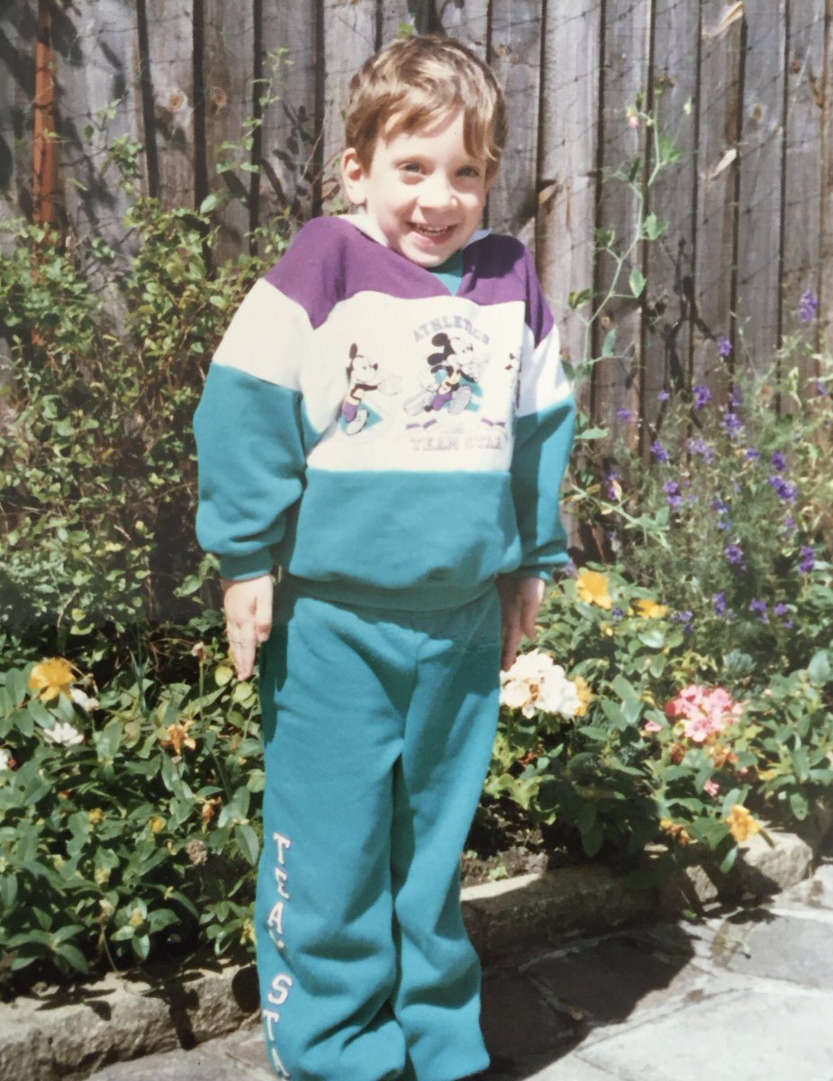 PCDanGraham's tweet photo. I was learning the robot 🤖 from a very young age #pcdan #bgt #bgt2017 https://t.co/eCHNfvpwqD