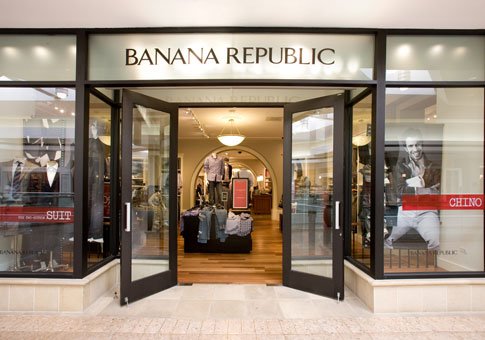 urbanlanddc's tweet photo. #BananaRepublic to come back to #InnerHarbor #Baltimore in summer. Store opening at #PrattStreet https://t.co/10dqXncI9K #FollowDevelopment https://t.co/uzL8mEUmMw