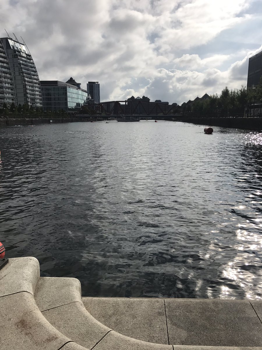 Jones23Emma's tweet image. Ace #openwater #swim this morning @LeahKB16 @UswimOpenwater #uswim #salfordquays @salfordquays