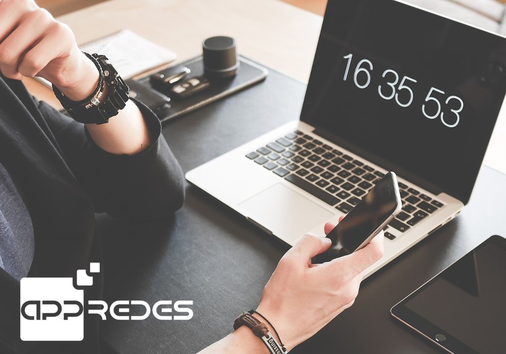 Appyredes's tweet photo. Ahorra tiempo y esfuerzo, ¡Te ayudamos a programar tus Redes Sociales!
#RedesSociales #Programar #Marketing #Digital #Internet #AppRedes https://t.co/1NPhtlyY16