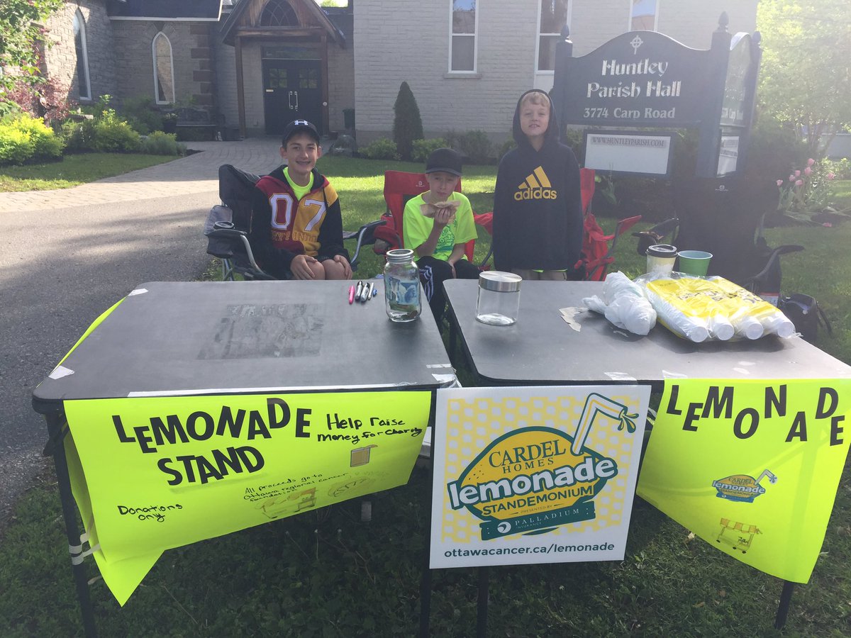 HCA_Events's tweet photo. Lemonade standemonium. Happening right now!! https://t.co/V3Mg0Ft4aV