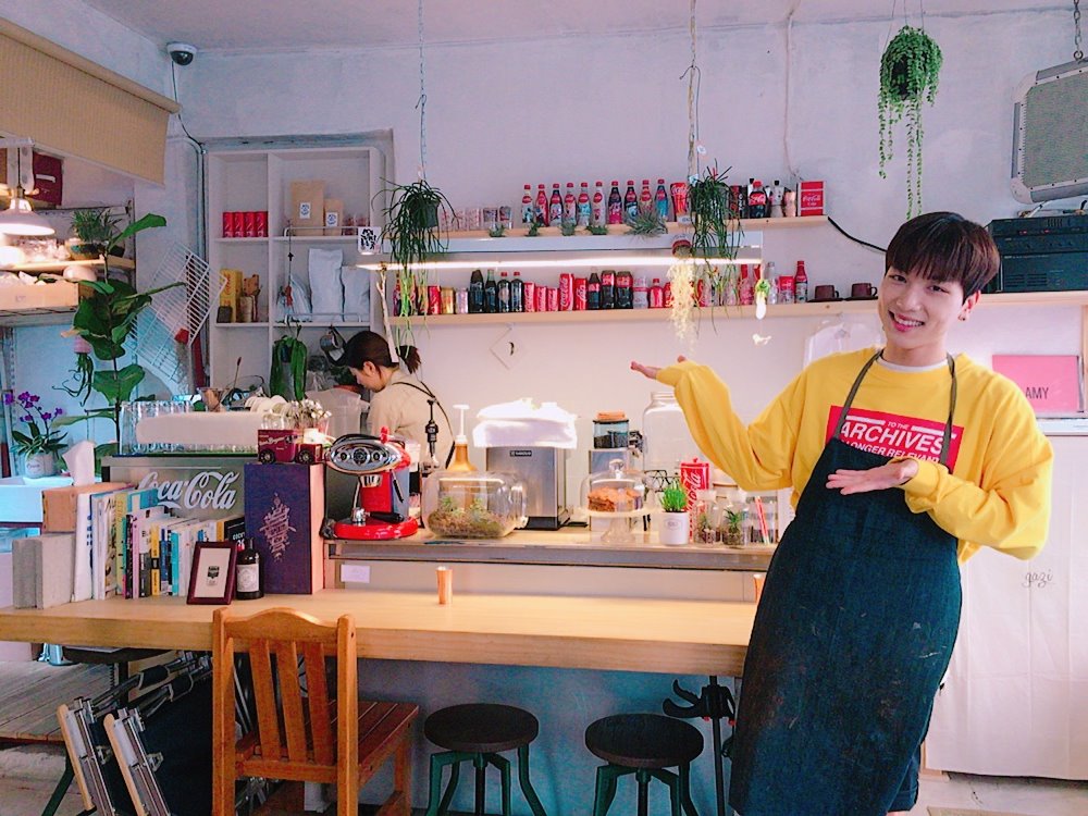 2able_wontop's tweet photo. 오늘 화양동노랭이 주병알의 아무말대찬치의 현장 !! #탁스타라이브 즐거운시간이셨나요? ��소보다 이른시간이었지만 시청해주셔서 너무  감사드립니다. 오늘의 주원탁은 [#병알탁] 입니다.^^ #주원탁 #2able #투에이블 #병아리는_병알병알 🐤🐣🐥 https://t.co/s8OnNbn3nC