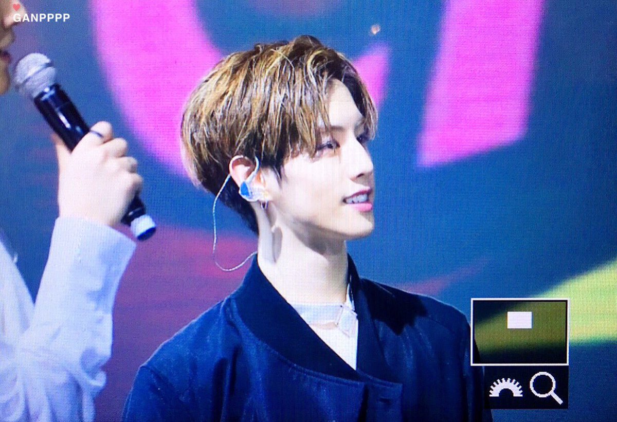 ganpppp's tweet photo. #Mark #마크 💜 https://t.co/r1tyKN3E5Y