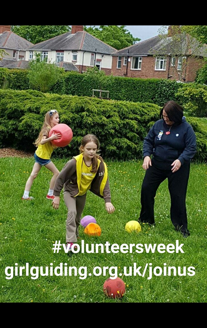 BentonDivision's tweet photo. Thinking about volunteering, try joining a Rainbow, Brownie or Guide unit in Benton Division #volunteersweek #growingguiding @Girlguiding https://t.co/mzmjuSDrWy