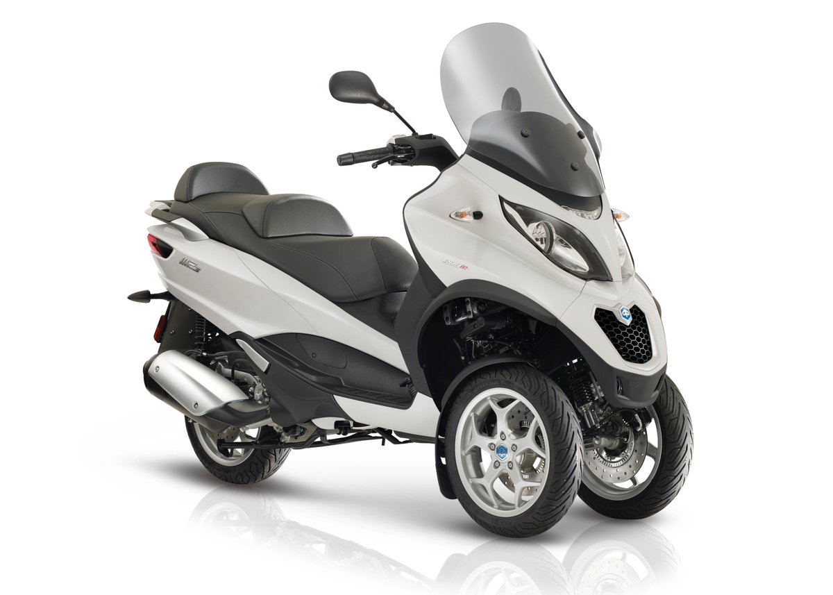 SEvolution77's tweet image. Nouveau Piaggio MP3 EURO4 #movebeaitifully #piaggio #MP3