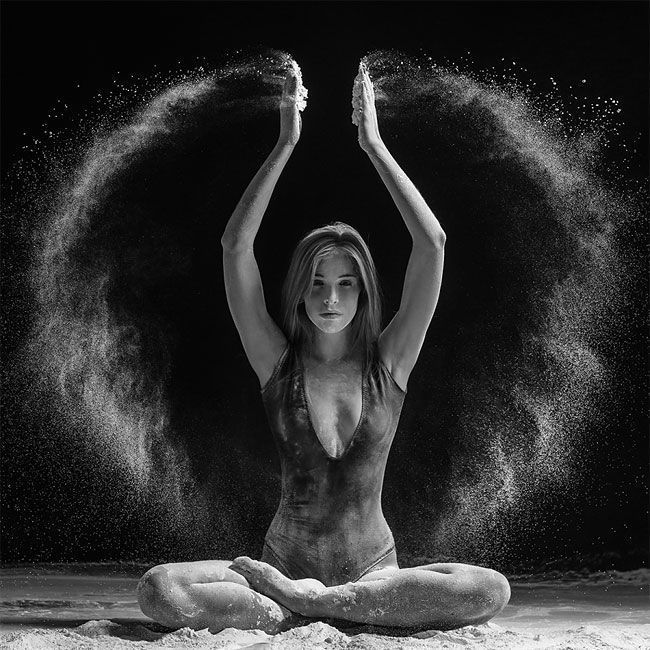 noveliciouss's tweet photo. #Writing is like a sport, it’s like athletics. If u don’t practice, u don’t get any better.
RICK RIORDAN 
#amwriting https://t.co/o9UkYKjsJi