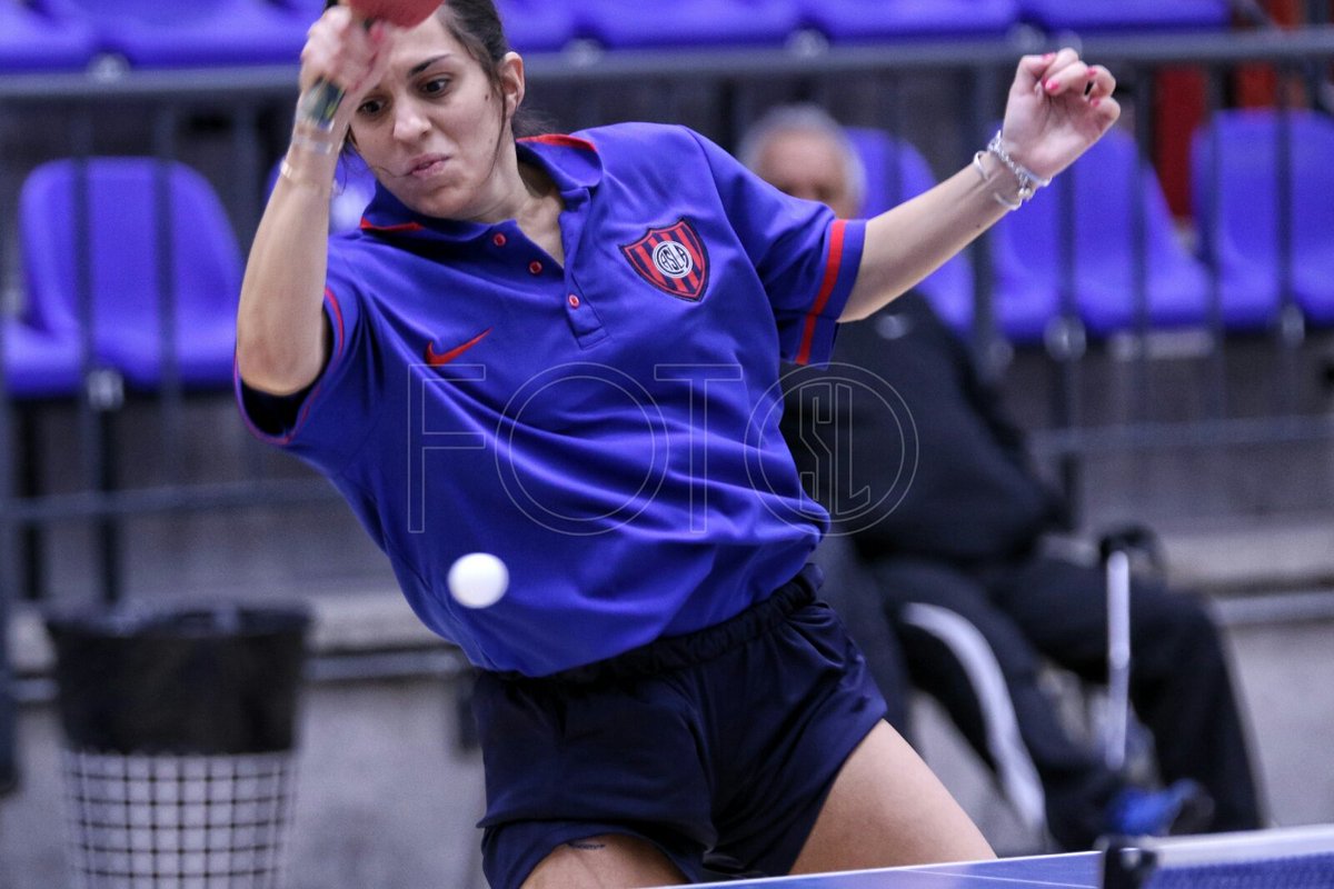 caslatenisdmesa's tweet photo. Felicitamos a nuestra compañera y amiga @anacodina1 de reciente actuación en el Panamericano de Madrid y Mundial de Duserdolff
@SanLorenzo https://t.co/VvECIvSzad