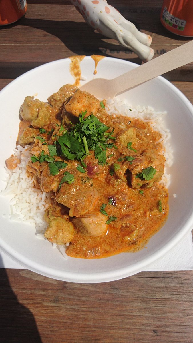StephMc87's tweet photo. Stop no.1 at @foodiesfestival - On The Goa for some delicious goan curry!
#newcastlefoodies #foodiesfestival #nowfordessert https://t.co/HHaWpOdmcy