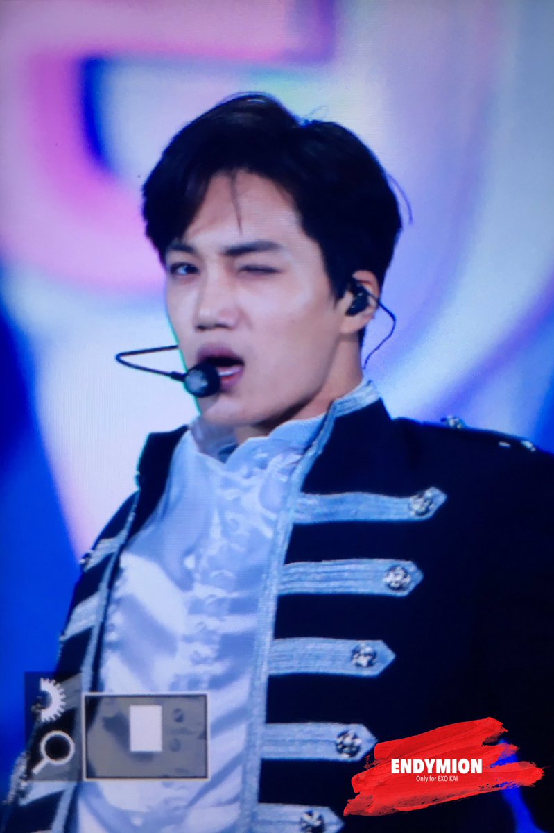 Endymion_kai's tweet photo. 170603 드림콘서트 #EXO #KAI 프리뷰 :: 윙크에 나 죽네 죽어(;´༎ຶД༎ຶ`) https://t.co/Bk1xSq2Hxu