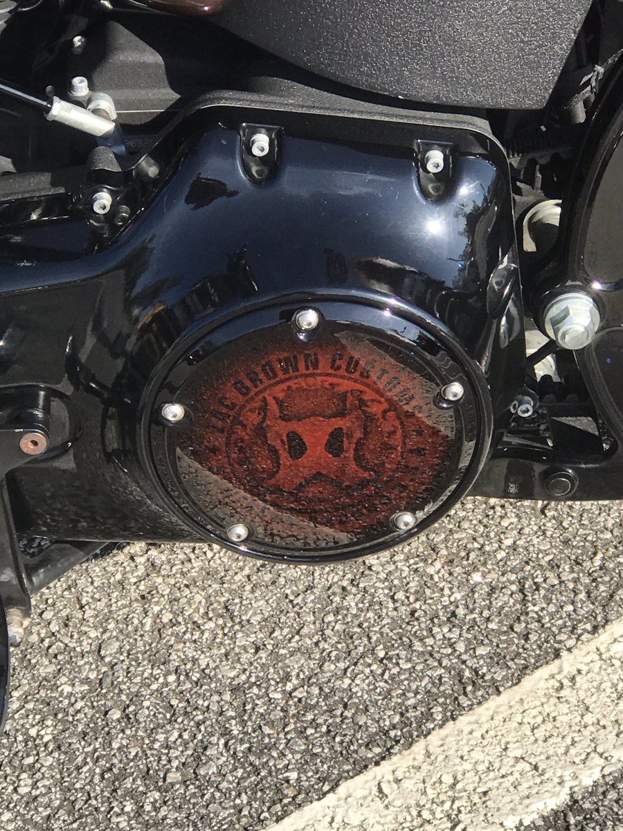Johnny_Joey's tweet photo. Damn, she's pretty... @southernground #zbcustoms https://t.co/yZOuStwo9M