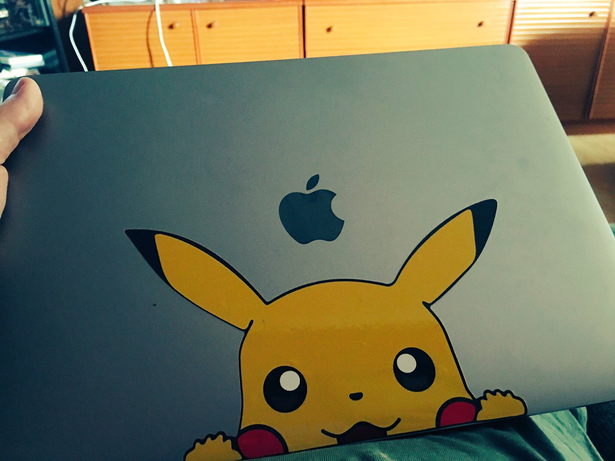 villamario7's tweet photo. ES LO MÁS! PIKACHU!
#apple #TagsForLikes #applemacbook #technology #electronics #instagood #photooftheday #cute #teammacbook #WWDC #pikachu https://t.co/MdWti6Z9QZ