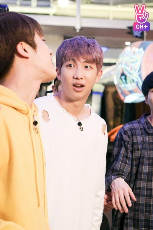namjinpics's tweet photo. https://t.co/ienY2h8pmG