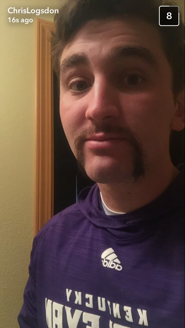 EthanRunz's tweet photo. happy birthday to my main man @logsdon_chris23 #heada$$ https://t.co/BNMXC5A3rp