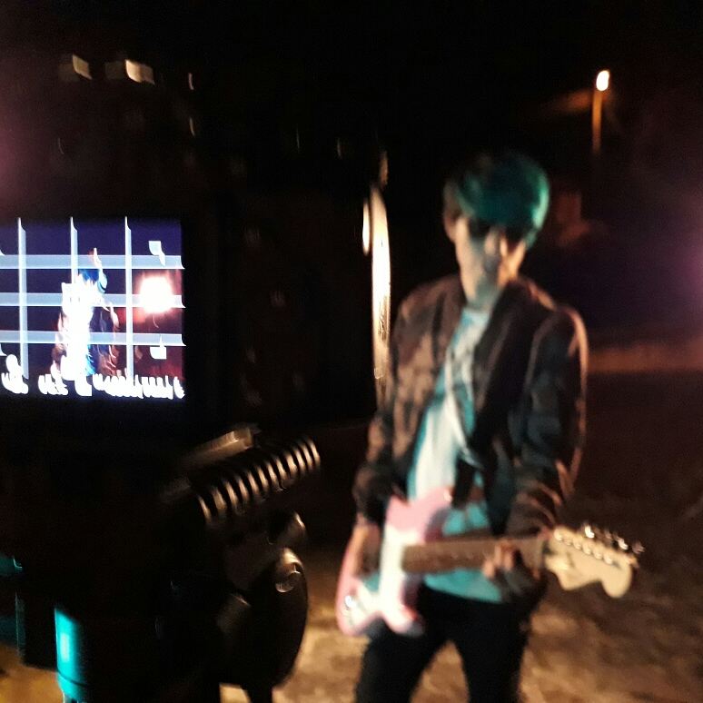 soyfabicubillos's tweet photo. En sesión de fotos para la nueva Imágen, en un par de días se viene un gran anuncio, muy conectados! #IamFB #FBalbum1 #RevolutionPop https://t.co/O8ZO6rJgsR