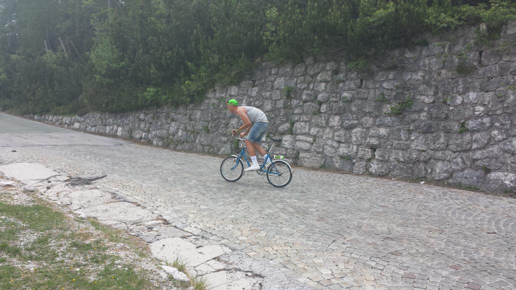 A je to Kristjan Koren? Je! 💪💪💪 @SiolSPORTAL <a href="/RedBullSi/">Red Bull Slovenija</a>
