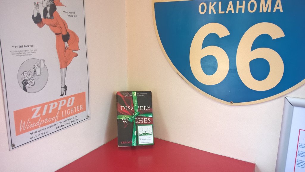 nebirch's tweet photo. Left at the OK Dinner Cannock#ibelieveinbookfairies#walsallbookfairies https://t.co/AlPUR6GBvA