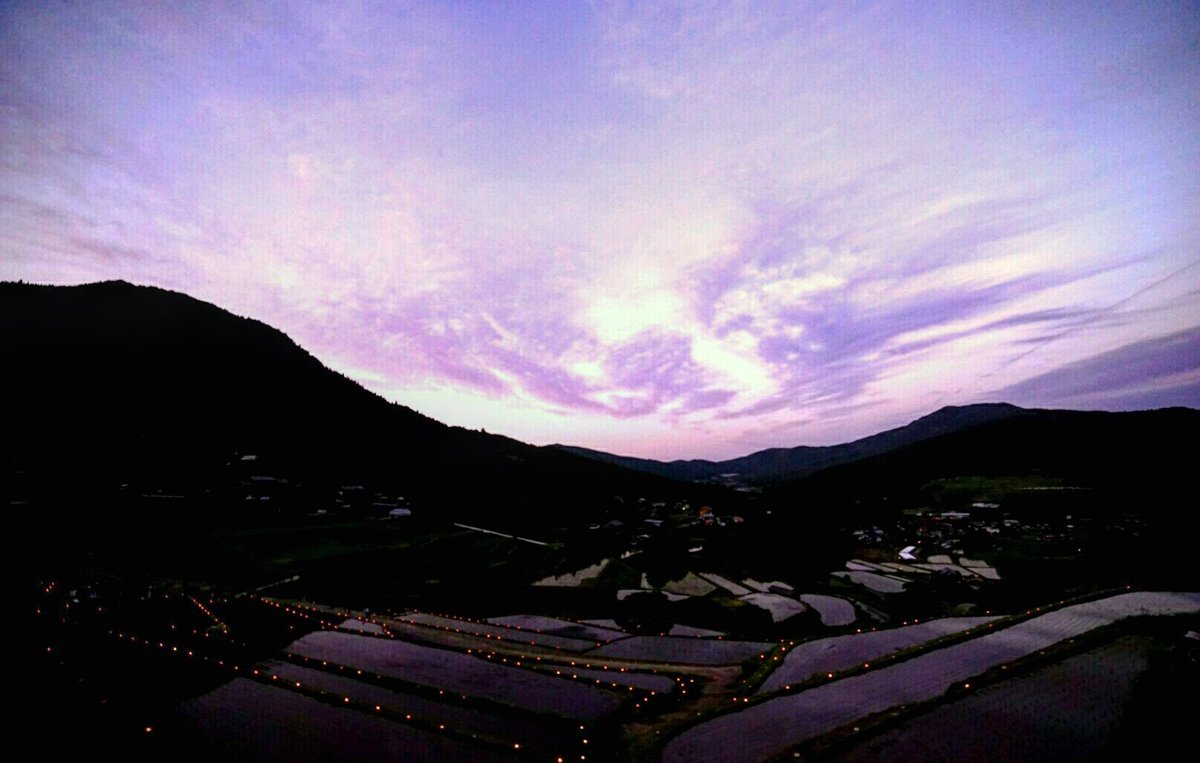 inoueym's tweet photo. 坂折棚田のキャンドルライトアップ＆提灯行列を見てきました(o^^o)。

　～岐阜県恵那市 https://t.co/qEad0Bf5nm