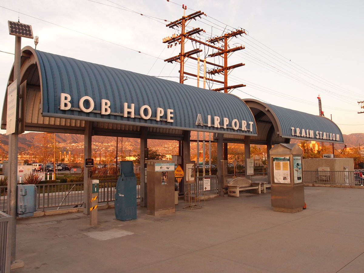 Airport Facts, Guide and Services Directory for Bob Hope Airport goo.gl/t2PdUp #BUR