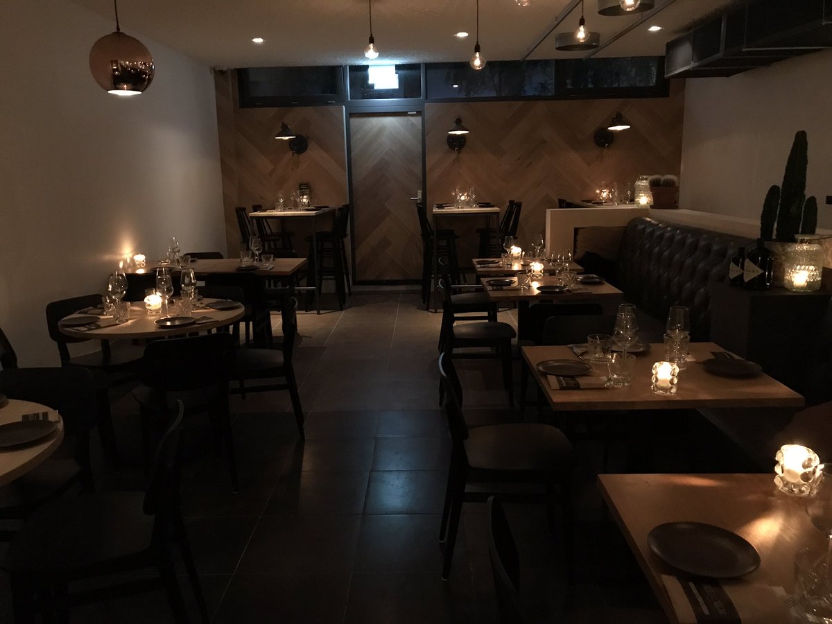 Door een annulering hebben we voor vanavond nog een leuk tafeltje vrij, voor jullie? Bel snel 024-3241627