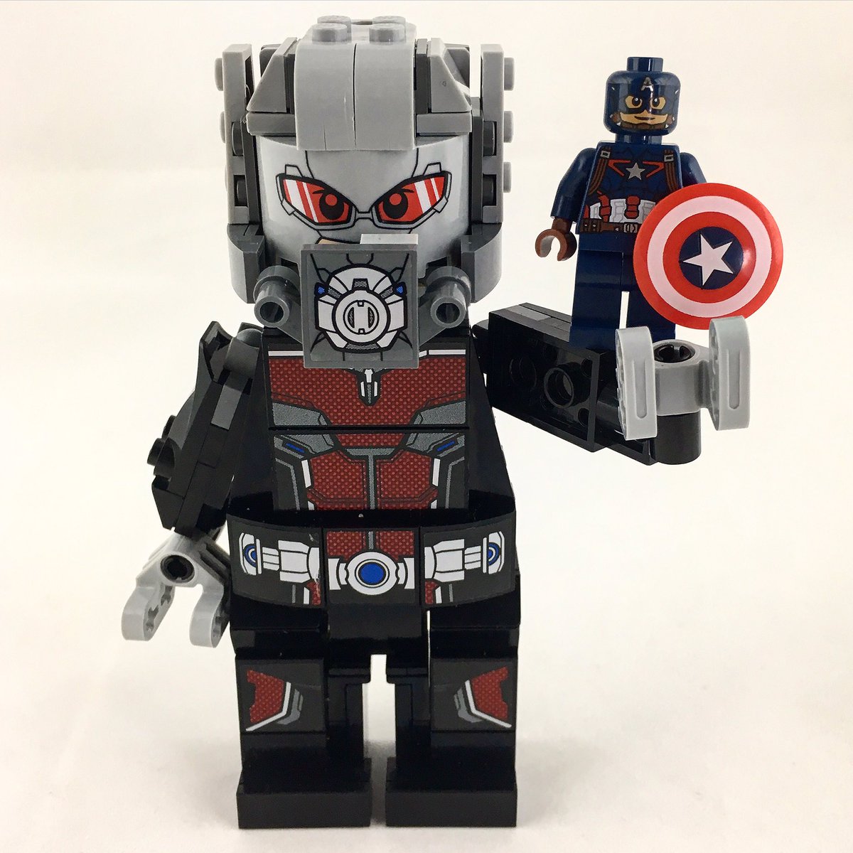 lego big ant man