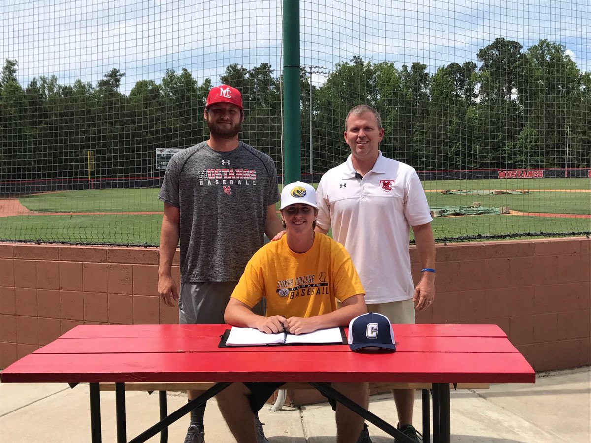CREEK_BASEBALL's tweet photo. Congrats to Derek Roy on signing to play baseball at Coker College. Big things ahead for Derek. https://t.co/tUj26LYn6k