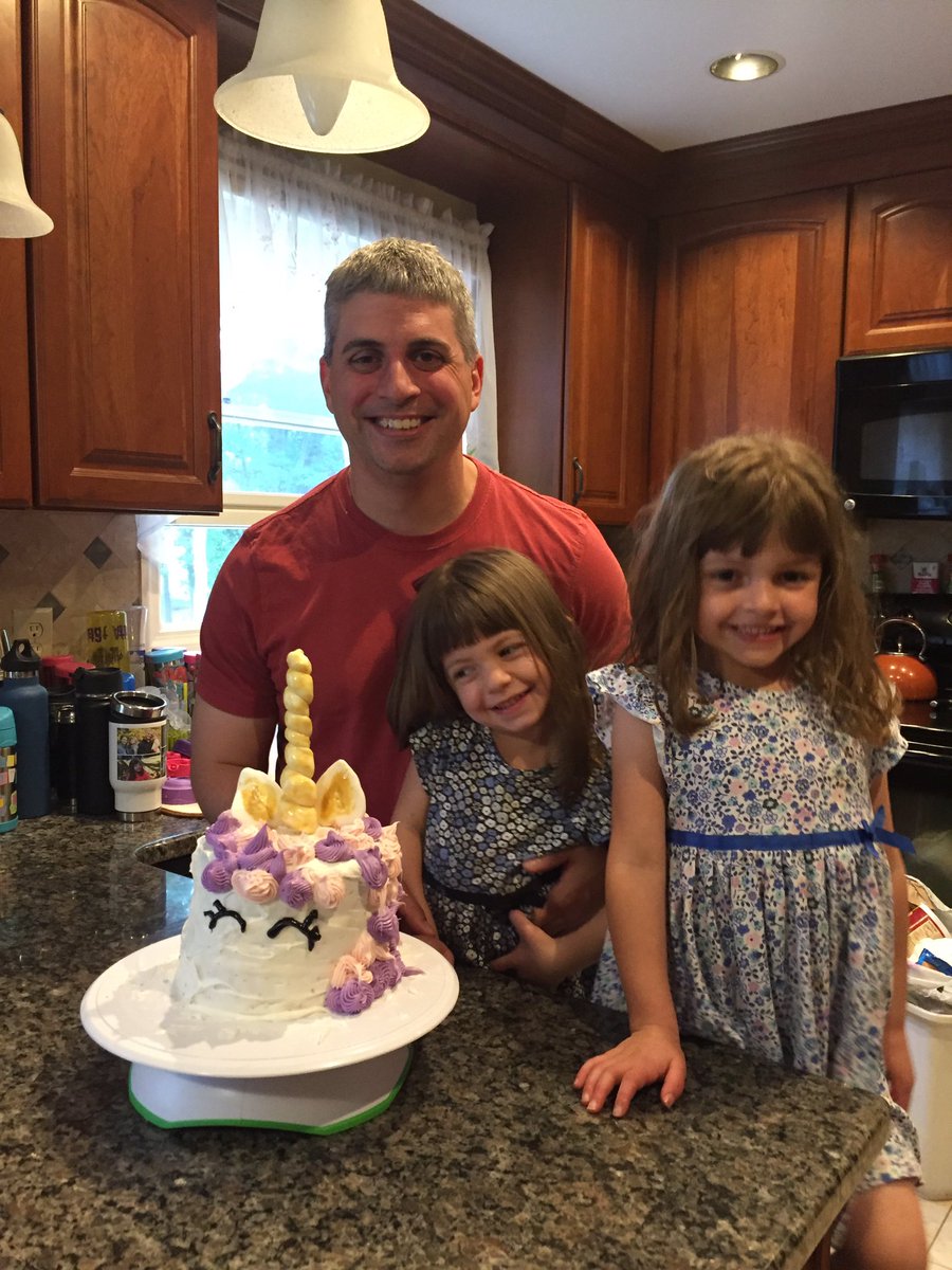 CindyRiggi's tweet photo. @RosannaPansino thanks for the Unicorn Cake idea! My hubby and girls enjoyed making (and eating) it! https://t.co/lXLldJrwG0
