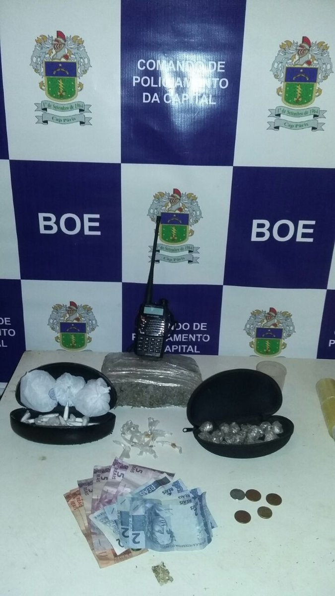 BOE_RS's tweet photo. #PrimeiroBoe Prisão de Indivíduo por Tráfico de Entorpecentes #PATRES https://t.co/xqdk232LVe https://t.co/Jz0m0CAxsv
