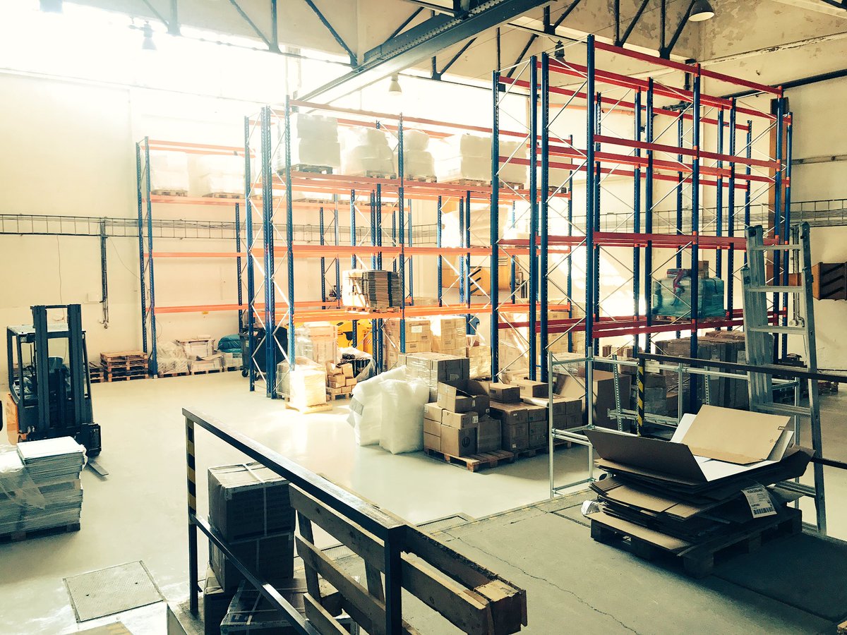 Our warehouse has also evolved into it's final form 👍