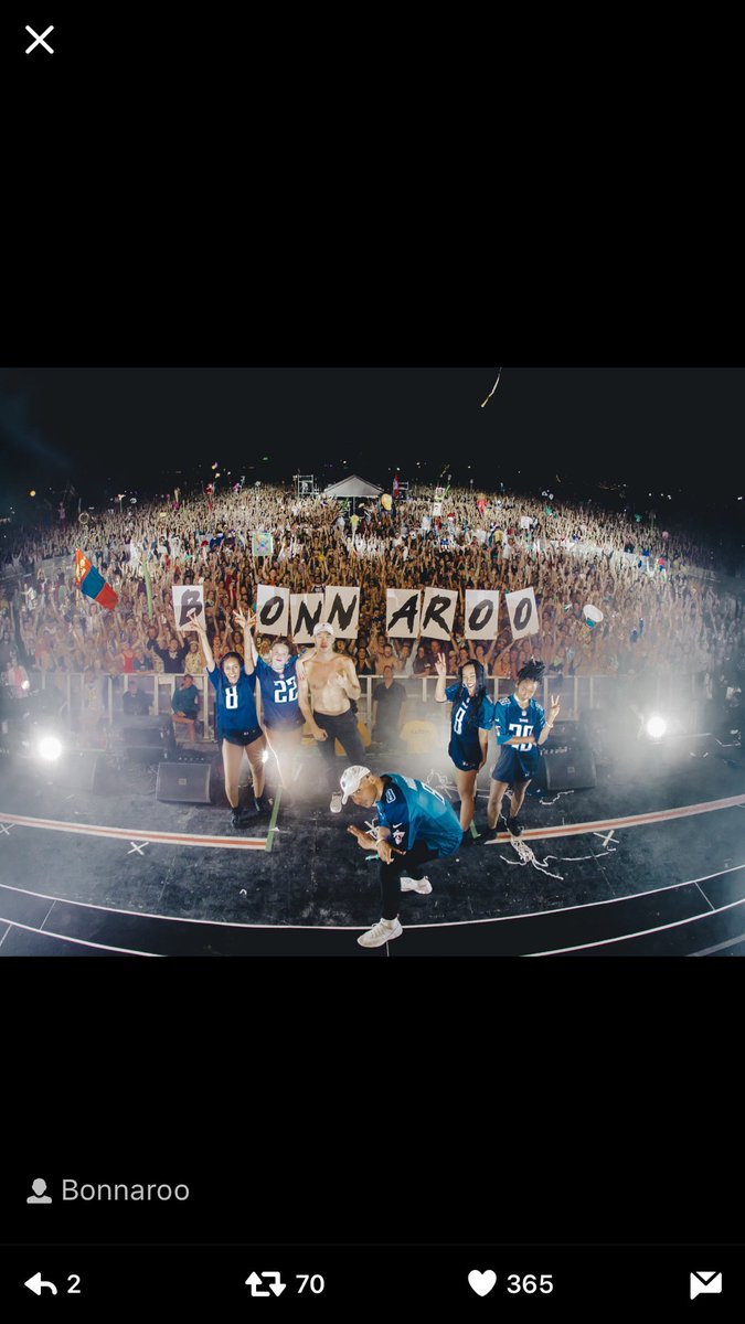 Adan040's tweet image. Peep me in the crowd