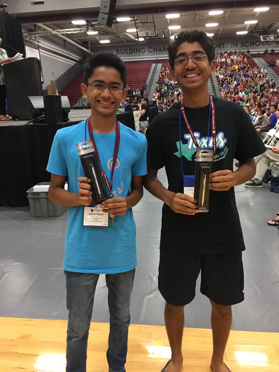 the_kevin_pool's tweet image. What?! Lol 3rd place scavenger hunt! @DawsonHighSchl lol...all the miles in the "heat" #worthit @dave_aayush and #twitterlessAshwin #FPSPIC