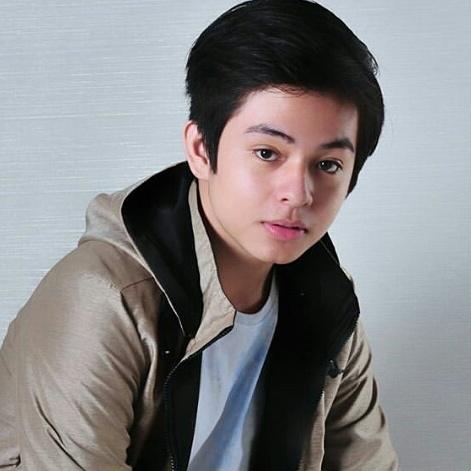 Angin ku titipkan segenap rinduku untuknya❤❤