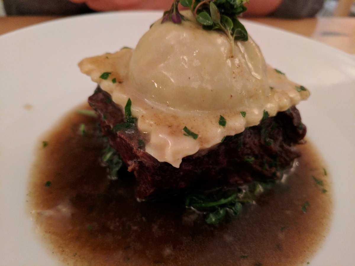 globalcravings's tweet photo. Had a night out Wine Vault and was pleasantly surprised. 3 course &amp; #wine pairings.  #paella #beef #shortribs #duck #winepairings https://t.co/0H4eWqfR45