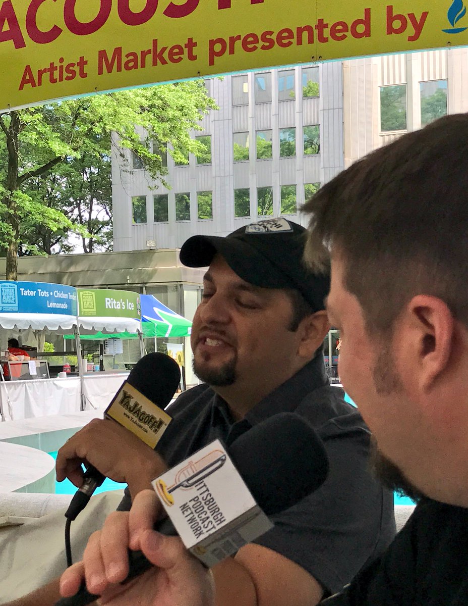 bigbenzaburgh's tweet photo. Fun day #TRAF17 
@3RiversArtsFest with @goflyhelo @YaJagoff @douglasderda @PGHPodcast #gotpgh #Pittsburgh 🎤 🚁🛵🏌🏼💥 https://t.co/3URrA4PLOy