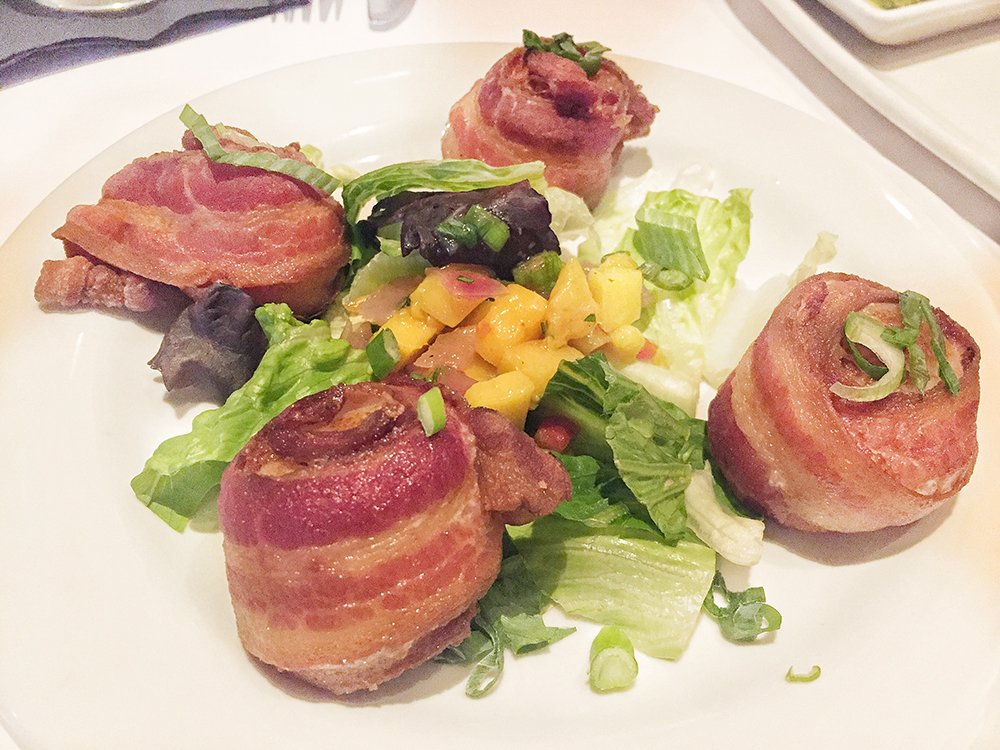 BudgetSWFL's tweet image. We love @bonefishgrill. Check out what we thought of the seasonal menu.  beautifulbudgetswfl.com/bonefish-grill… #SWFL #bonitasprings #foodie