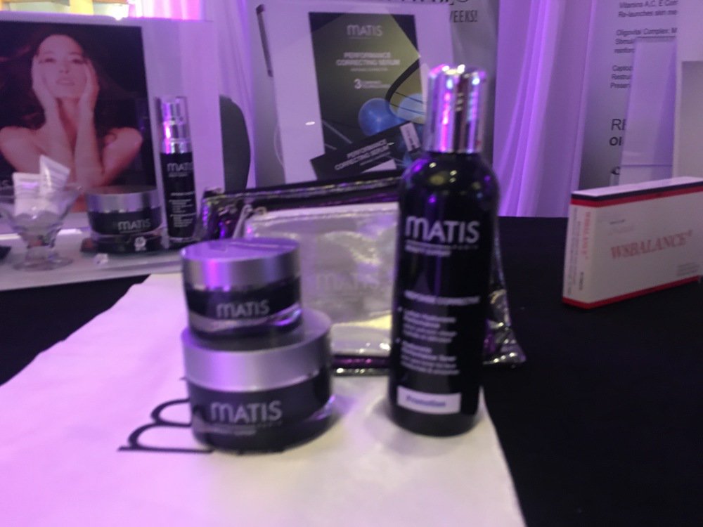 DarReiss's tweet photo. Stop by the MATIS booth for the TEXT TO WIN keyword.  Win a Matis Skincare Hyaluronic Acid gift set announced on Monday by text value $215! https://t.co/wKW92uyE8R