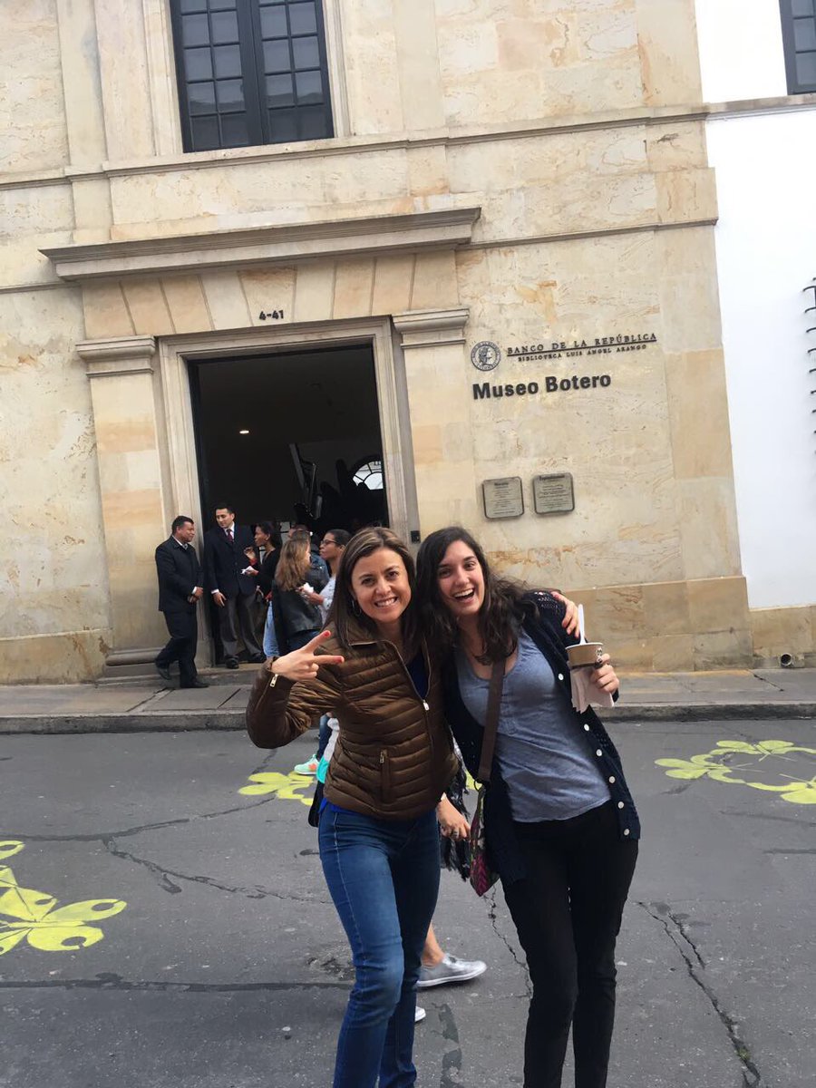 Lalanaf's tweet photo. #aventurandesrace #elpithostel Rápidos y Furiosos. https://t.co/Om6EMxxQgE
