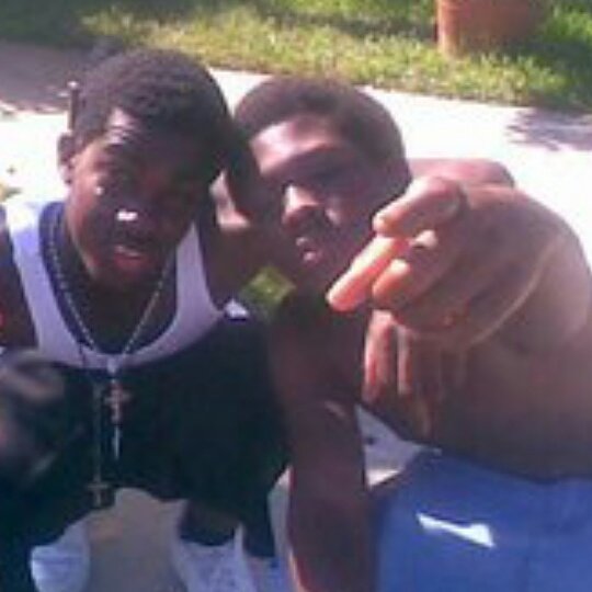 NeffSurpris's tweet photo. Can't believe it's been 5yrs already since u been gone I miss u bro #Flade https://t.co/fRqkeeKi1d