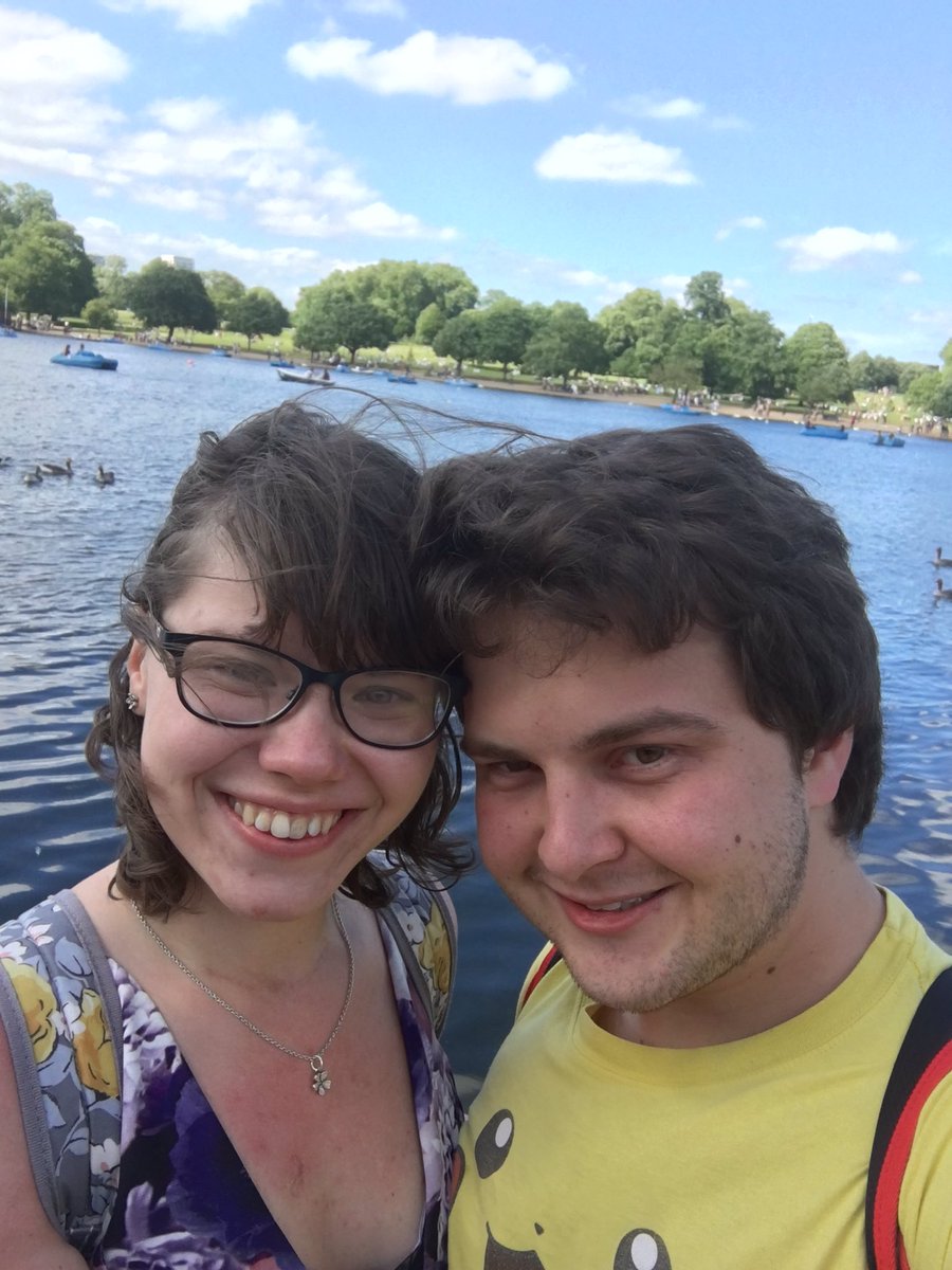 MissLucyMay's tweet photo. loveliest day out in Hyde Park with @DannGooding enjoying the sunshine, a break from revision to recharge our batteries. #SelfCare #STNurses https://t.co/F7CN0XcLxL